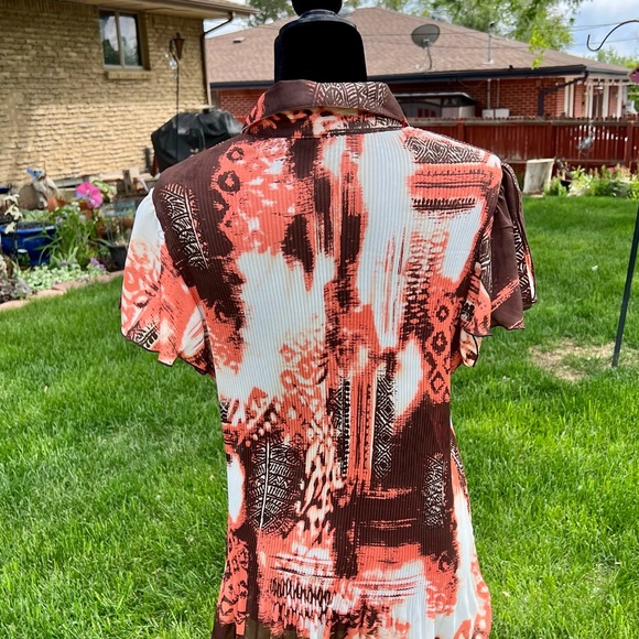 Tunic - Picture 3 of 4